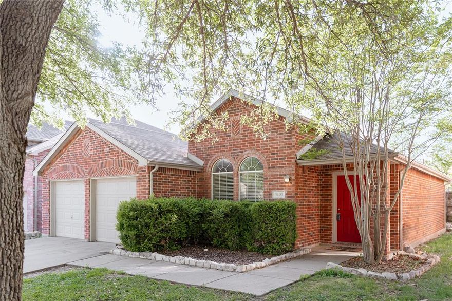 This charming single-story residence nestled in the heart of McKinney, Texas. This inviting home offers 3 spacious bedrooms and 2 bathrooms, in 1,787 square feet of comfortable living space.
The home's well-maintained exterior and thoughtful design set the tone for the warmth and character found within. The open floor plan designed for both entertaining and everyday living. The expansive living area flows seamlessly into the dining space, creating an ideal environment for gatherings and family moments.

Retreat to the generously sized primary suite, thoughtfully positioned at the rear of the home for enhanced privacy. The primary bathroom features a garden tub, separate shower, and dual vanities—providing a serene space to unwind. 

Located within McKinney Independent School District, this home is zoned for Minshew Elementary School, Scott Morgan Johnson Middle School, and McKinney North High School, all known for their commitment to academic excellence.

Beyond the comforts of home, you'll enjoy close proximity to shopping, dining, and recreational options—with easy access to Highway 75 for smooth commuting around the metroplex.