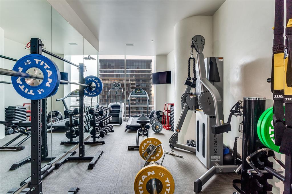 Residences W North Tower - Residential