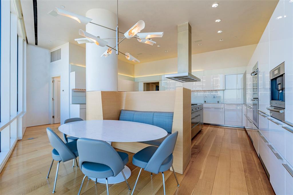 Residences W North Tower - Residential