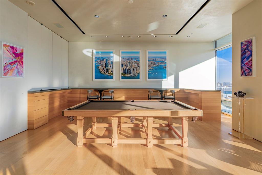 Residences W North Tower - Residential