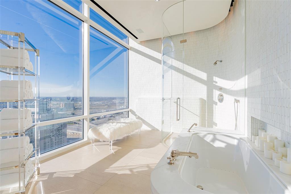 Residences W North Tower - Residential