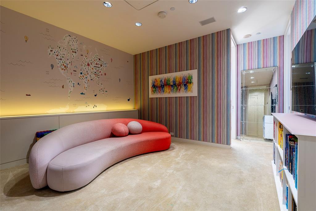 Residences W North Tower - Residential