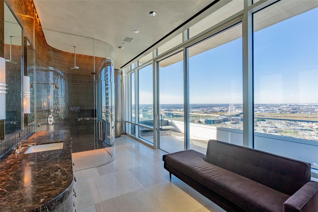 Residences W North Tower - Residential