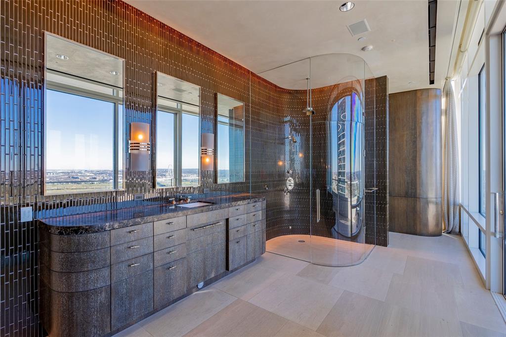 Residences W North Tower - Residential