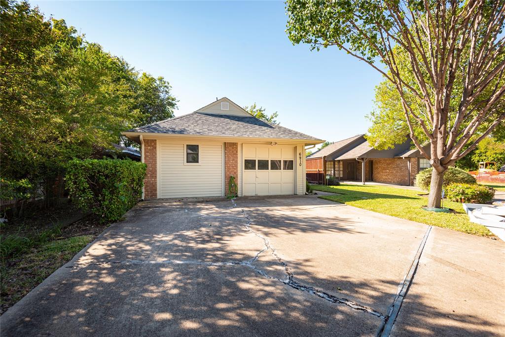 6910 Winding Creek Court