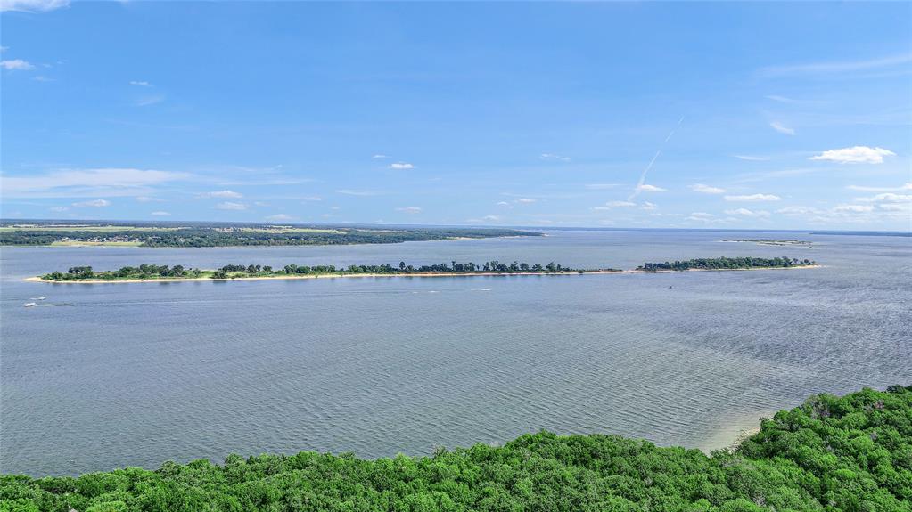 Russwood on the Lake - Residential