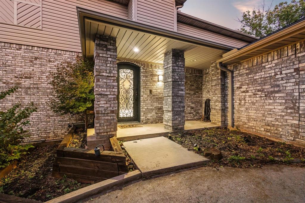 120 Eagleview Circle