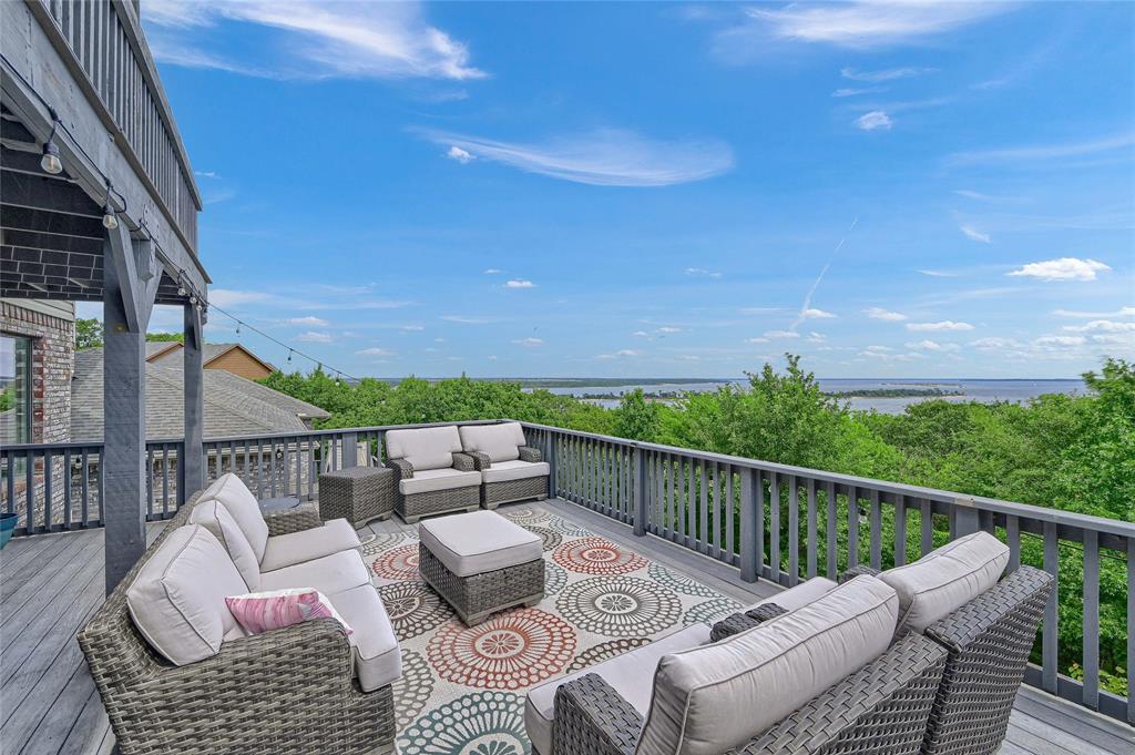 Russwood on the Lake - Residential