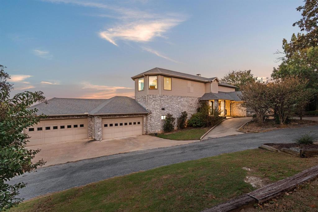 Russwood on the Lake - Residential