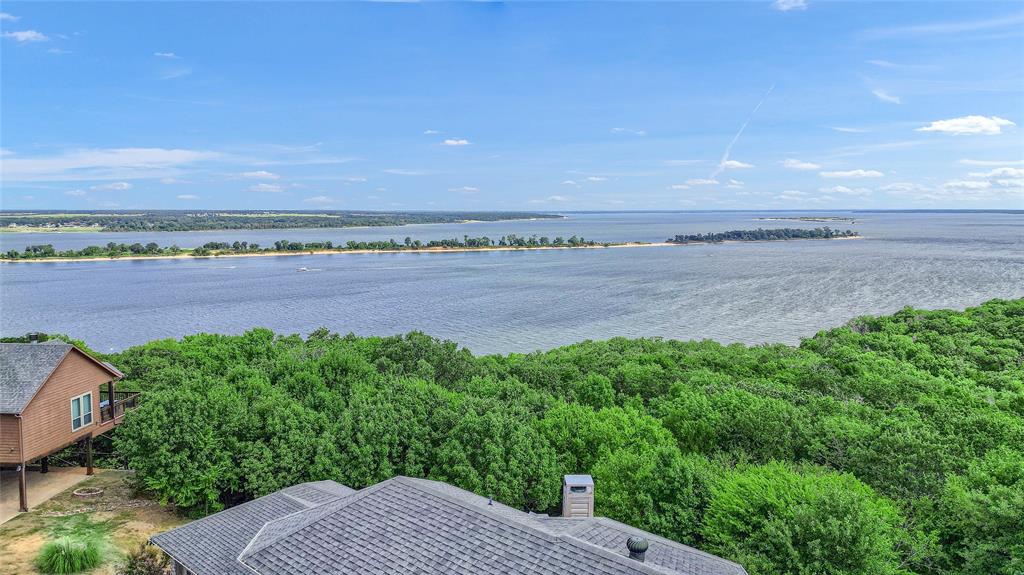 Russwood on the Lake - Residential