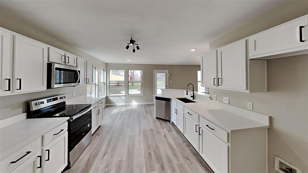 2203 Wagon Wheel Trail