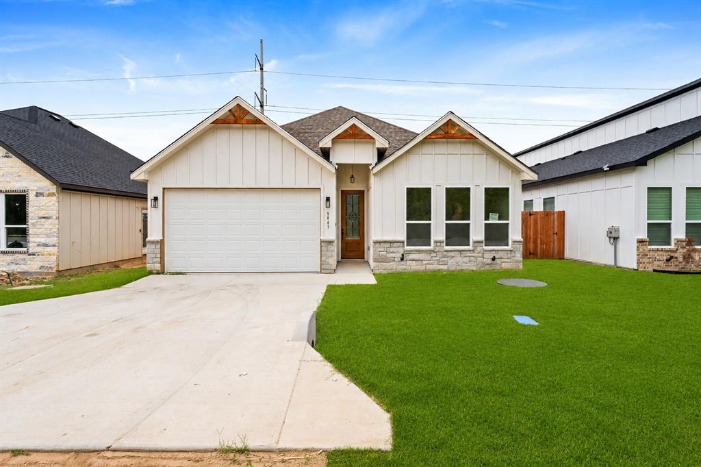 5847 Black Pine Circle
