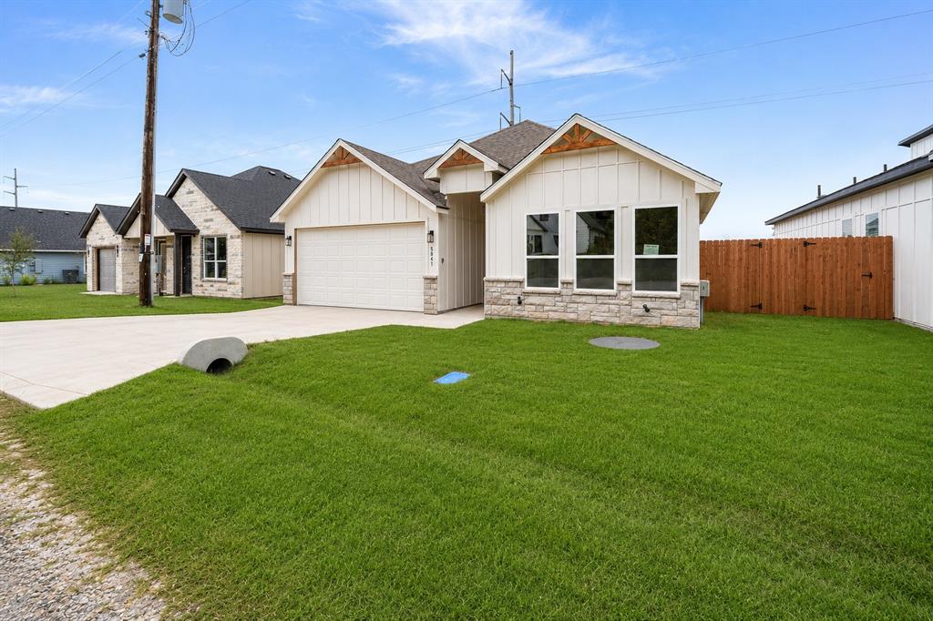 5847 Black Pine Circle