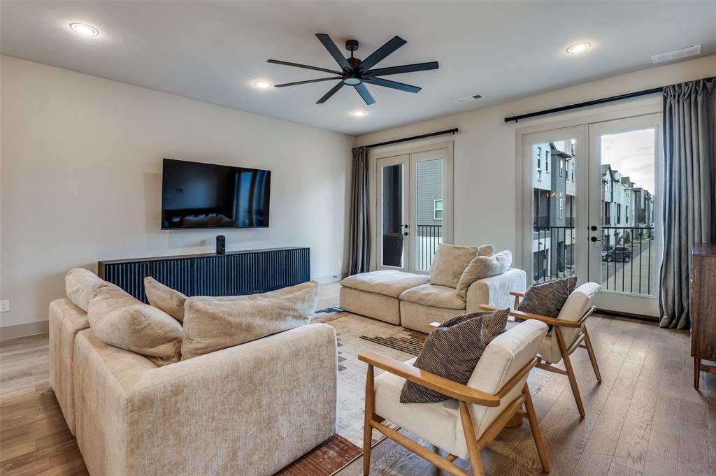 Soho Square Ph 1 - Residential