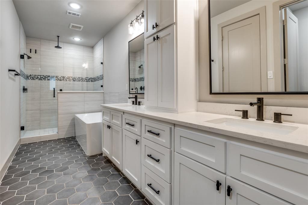 Soho Square Ph 1 - Residential