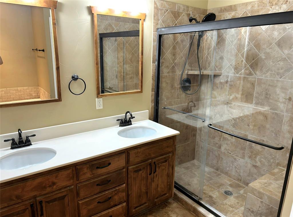 Elk Ridge Estate - Residential