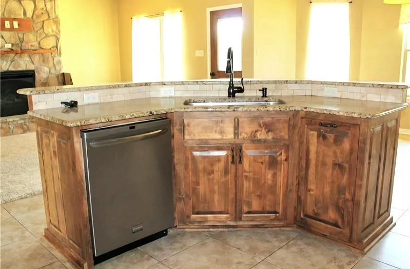 Elk Ridge Estate - Residential