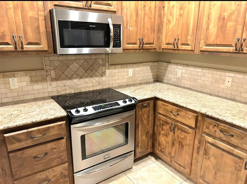 Elk Ridge Estate - Residential