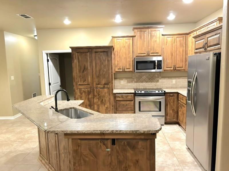 Elk Ridge Estate - Residential