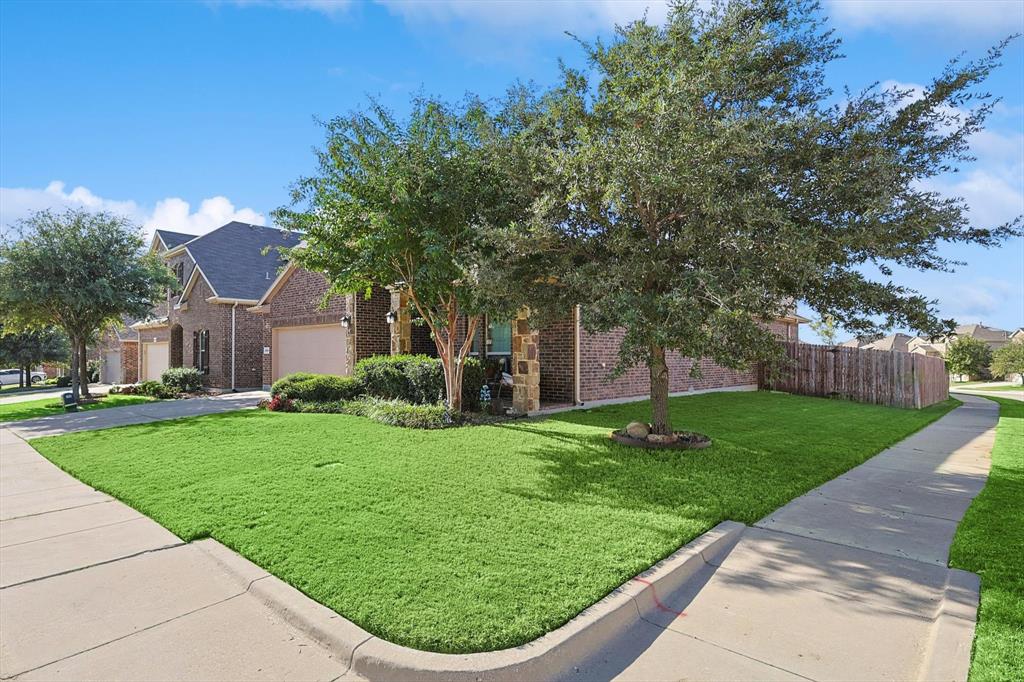 2900 Cedar Ridge Lane