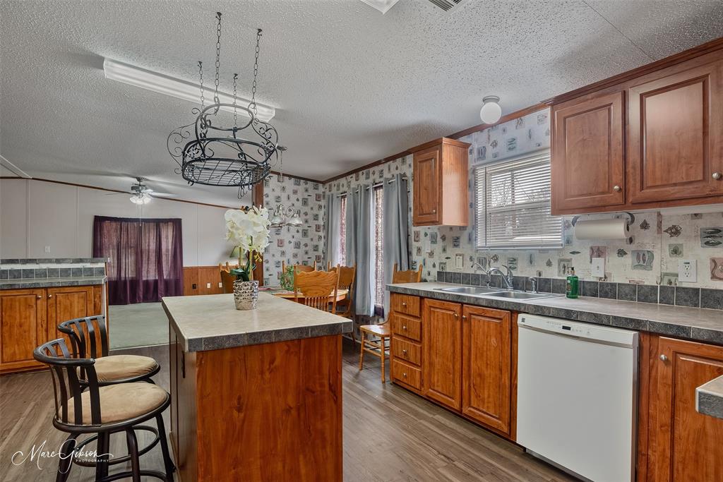 Debra Leann Rdg Sub - Residential