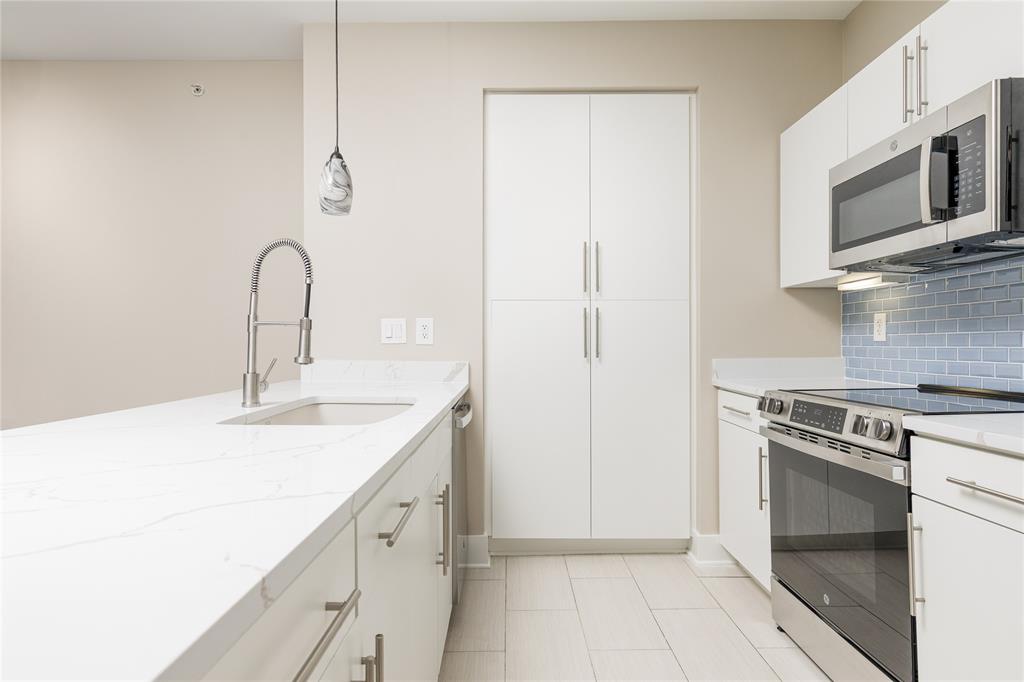 Westside Condos - Residential