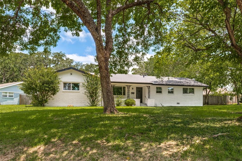 1112 Karla Drive