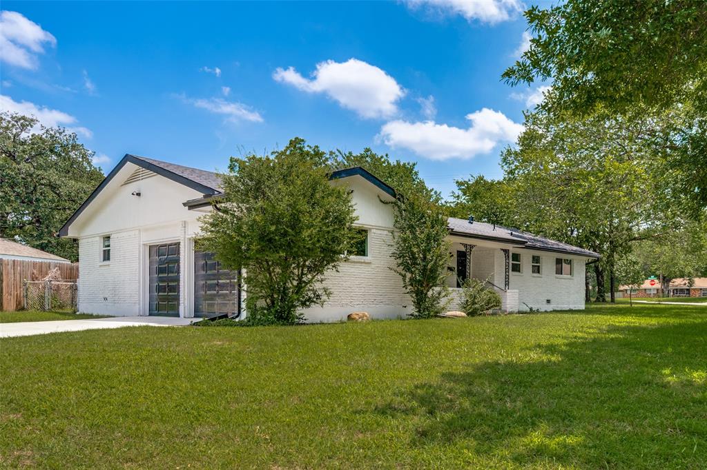 1112 Karla Drive