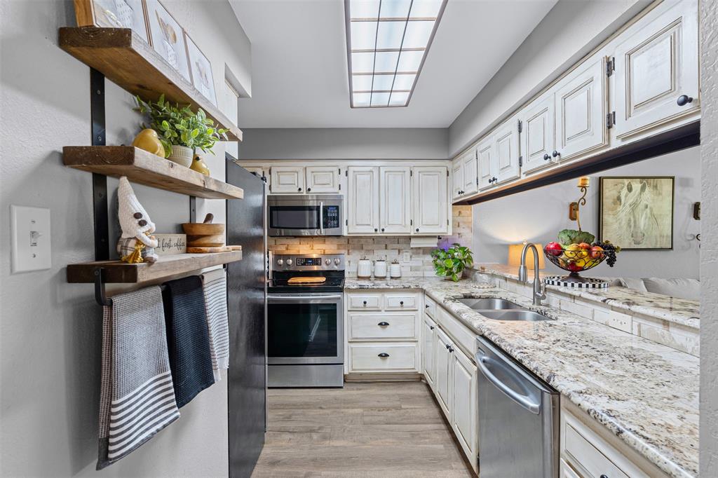 DeCordova Bend Estates - Residential