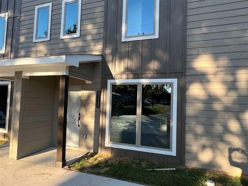 COUCH SIMS THIRD ADDN REPLAT FAIRMOUNT ADDITION - Residential Lease