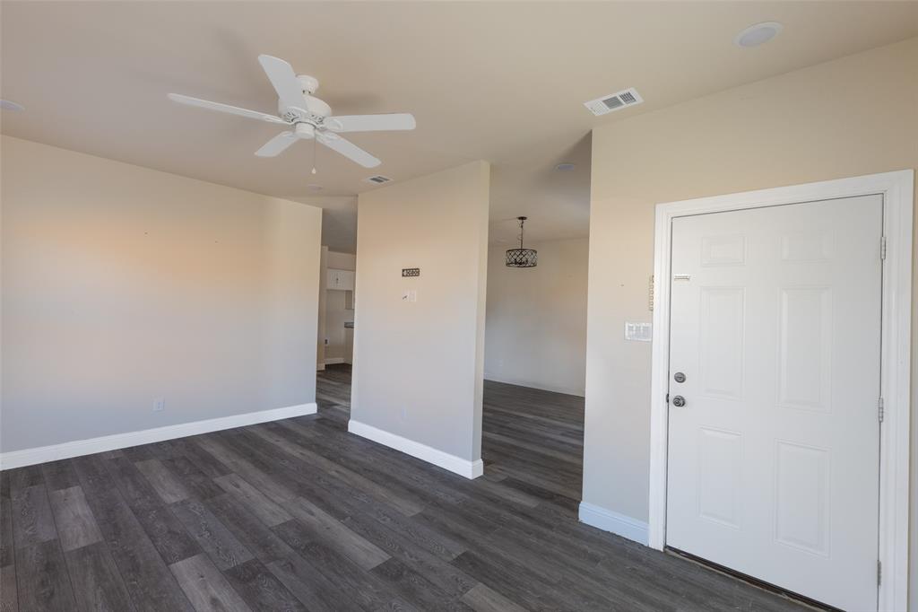 S5214 TOWNHOMES AT ABILIENE LOT 10 ACRES .118 - Residential Income