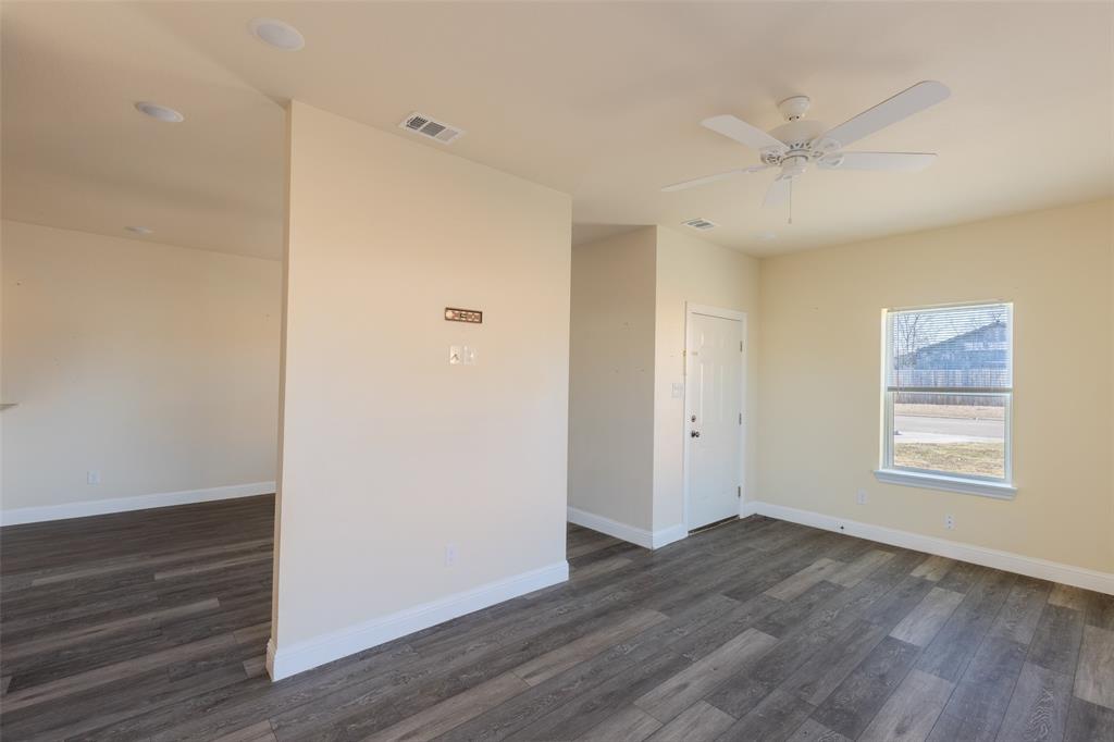 S5214 TOWNHOMES AT ABILIENE LOT 10 ACRES .118 - Residential Income