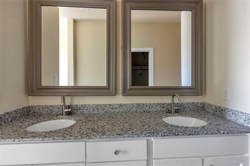 S5214 TOWNHOMES AT ABILIENE LOT 10 ACRES .118 - Residential Income