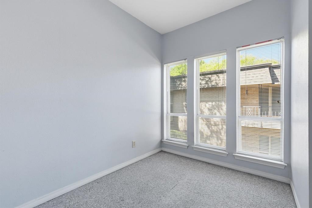 Fountain Royale Orleans W - Residential