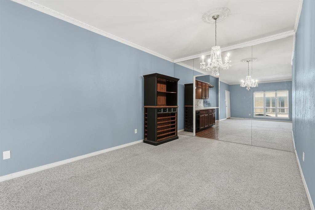 Fountain Royale Orleans W - Residential