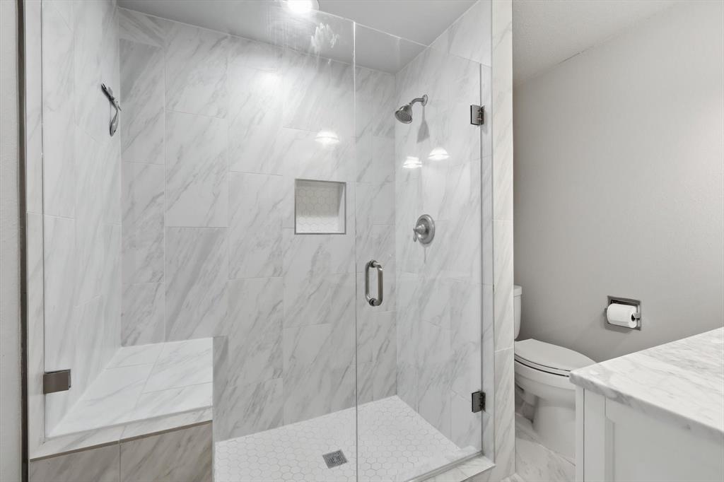 Fountain Royale Orleans W - Residential