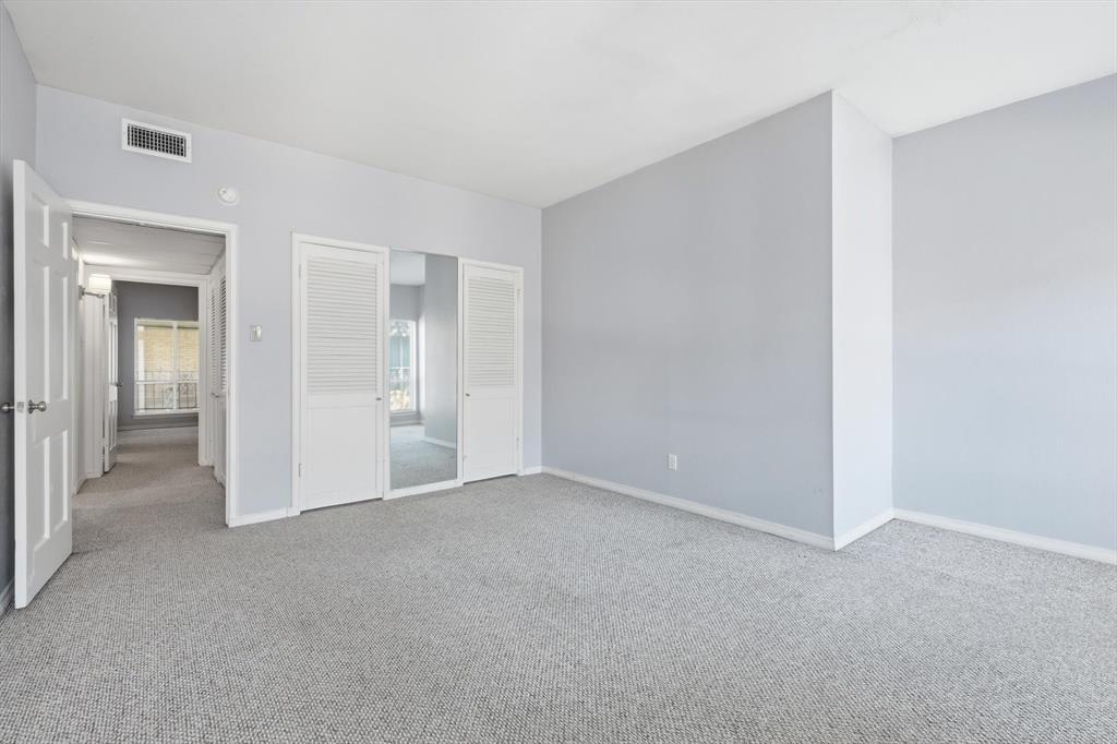 Fountain Royale Orleans W - Residential