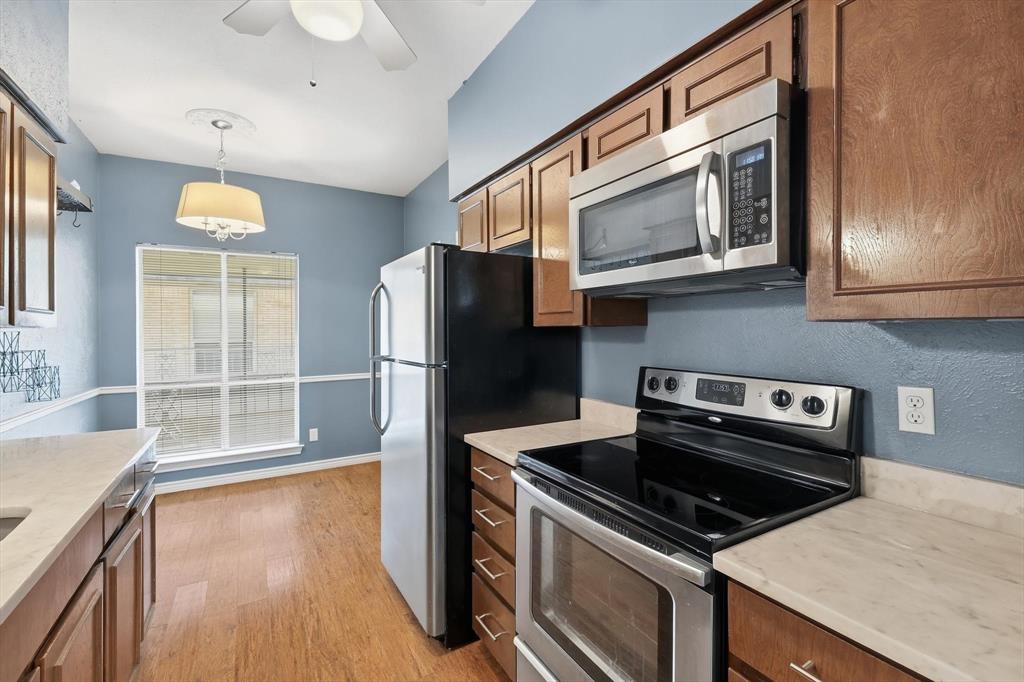 Fountain Royale Orleans W - Residential