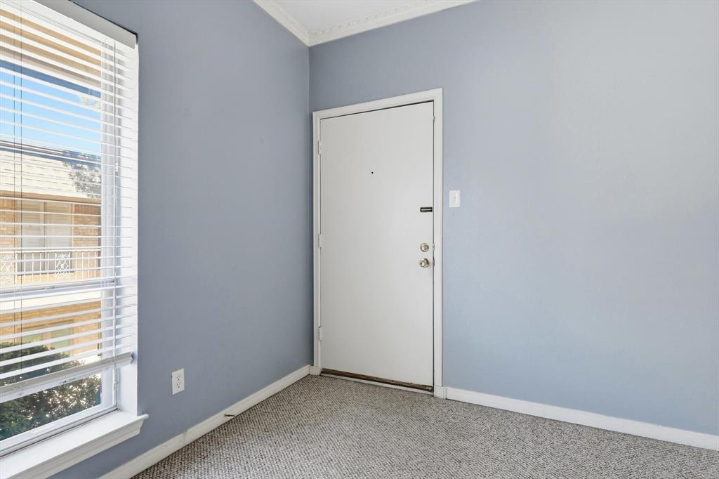 Fountain Royale Orleans W - Residential