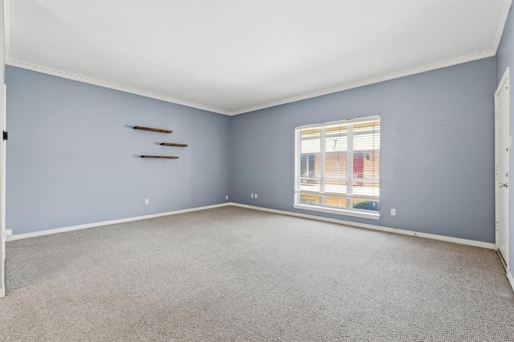 Fountain Royale Orleans W - Residential