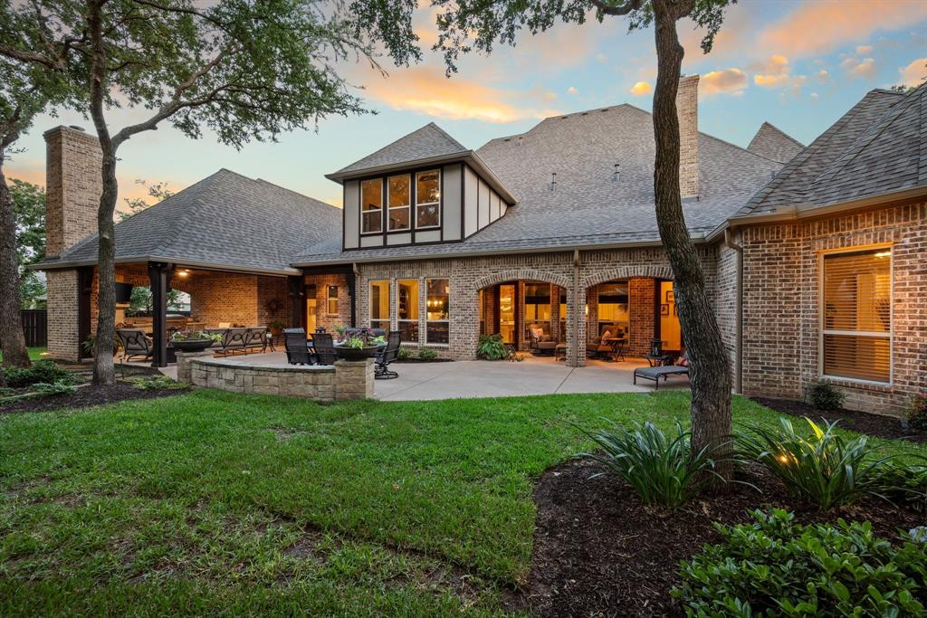 716 Tappen Shire