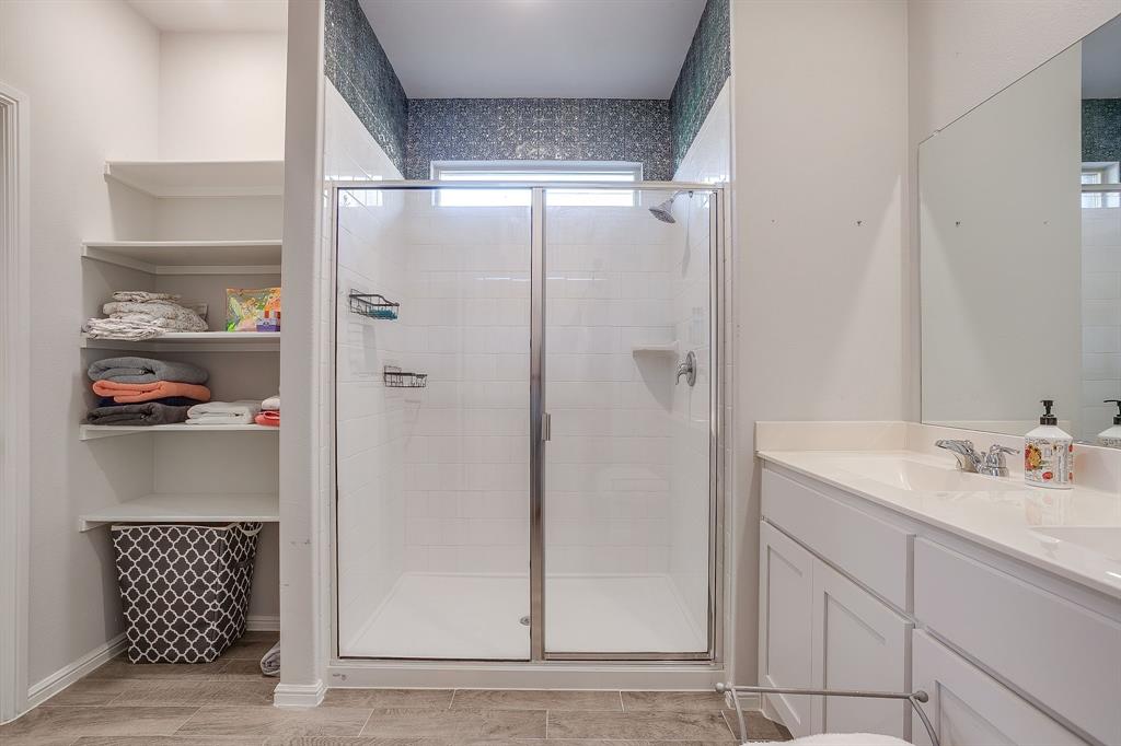 BAILEY PARK - Residential