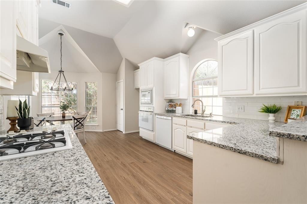 7816 Blossom Drive