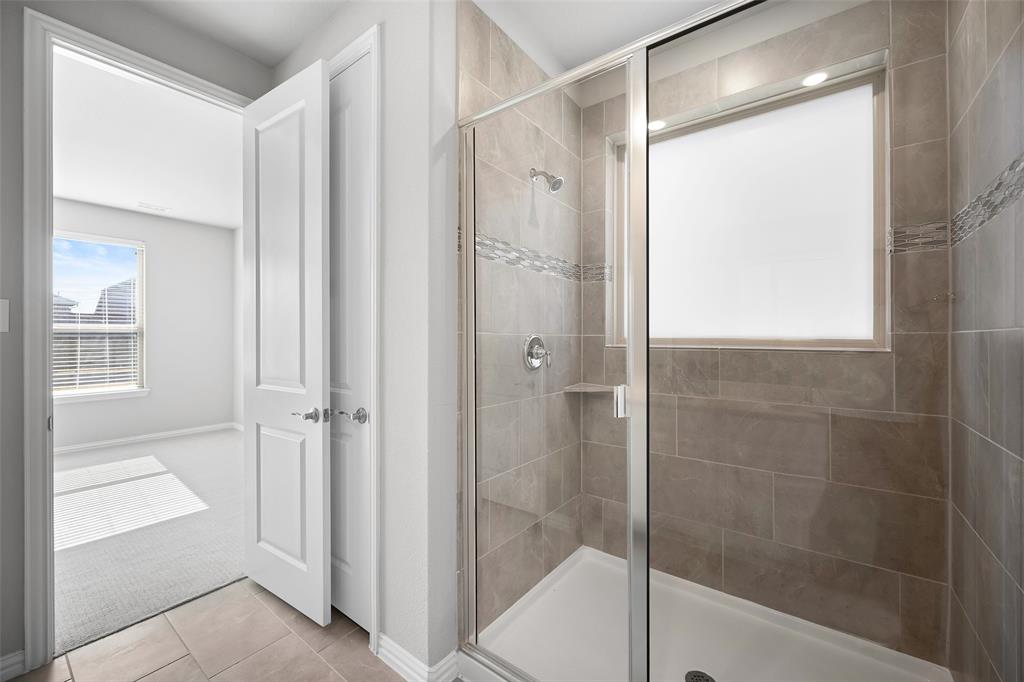 Enclave at Northgate - Residential Lease