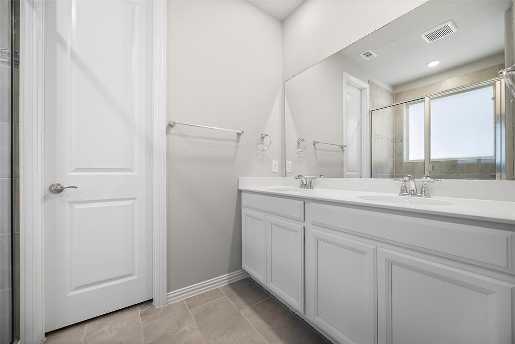 Enclave at Northgate - Residential Lease