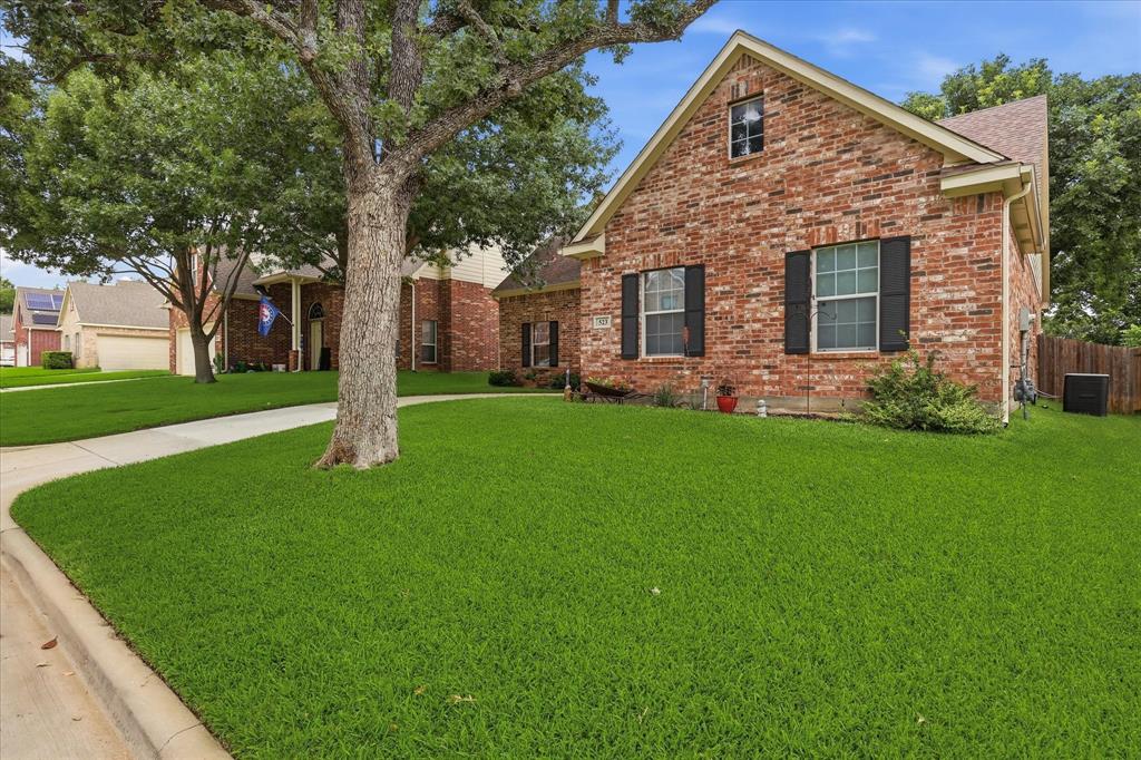 523 Clancy Lane