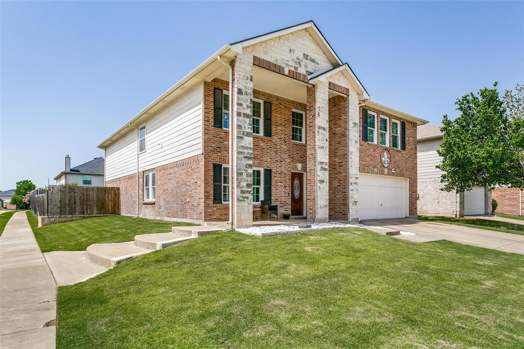 4548 Martingale View Lane