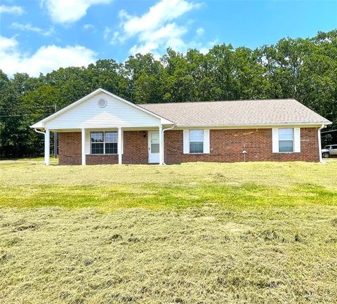 180 CR 3320 Road Avery TX 75554