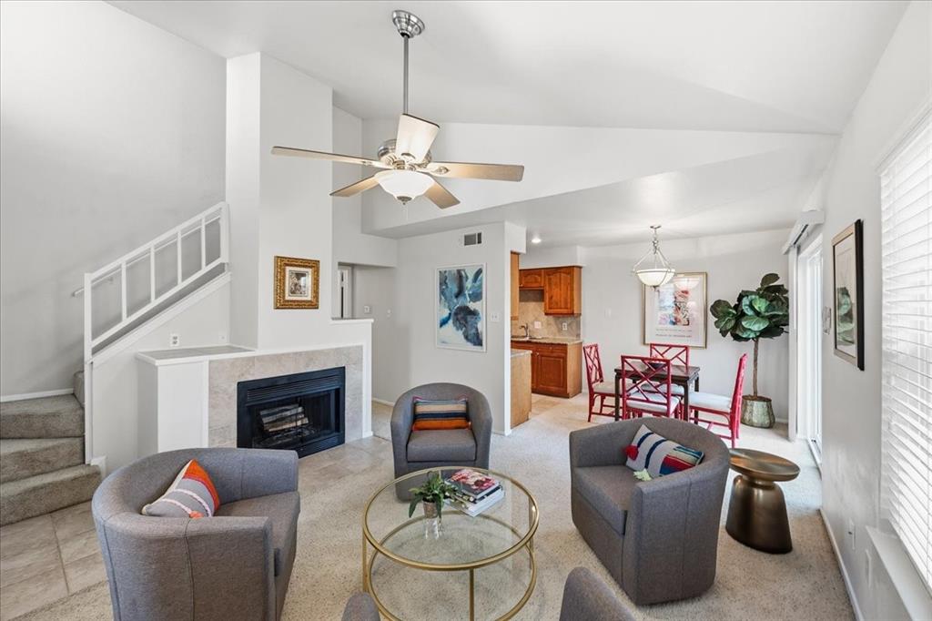 Cedar Creek Twnhms - Residential