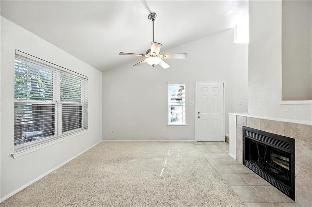 Cedar Creek Twnhms - Residential